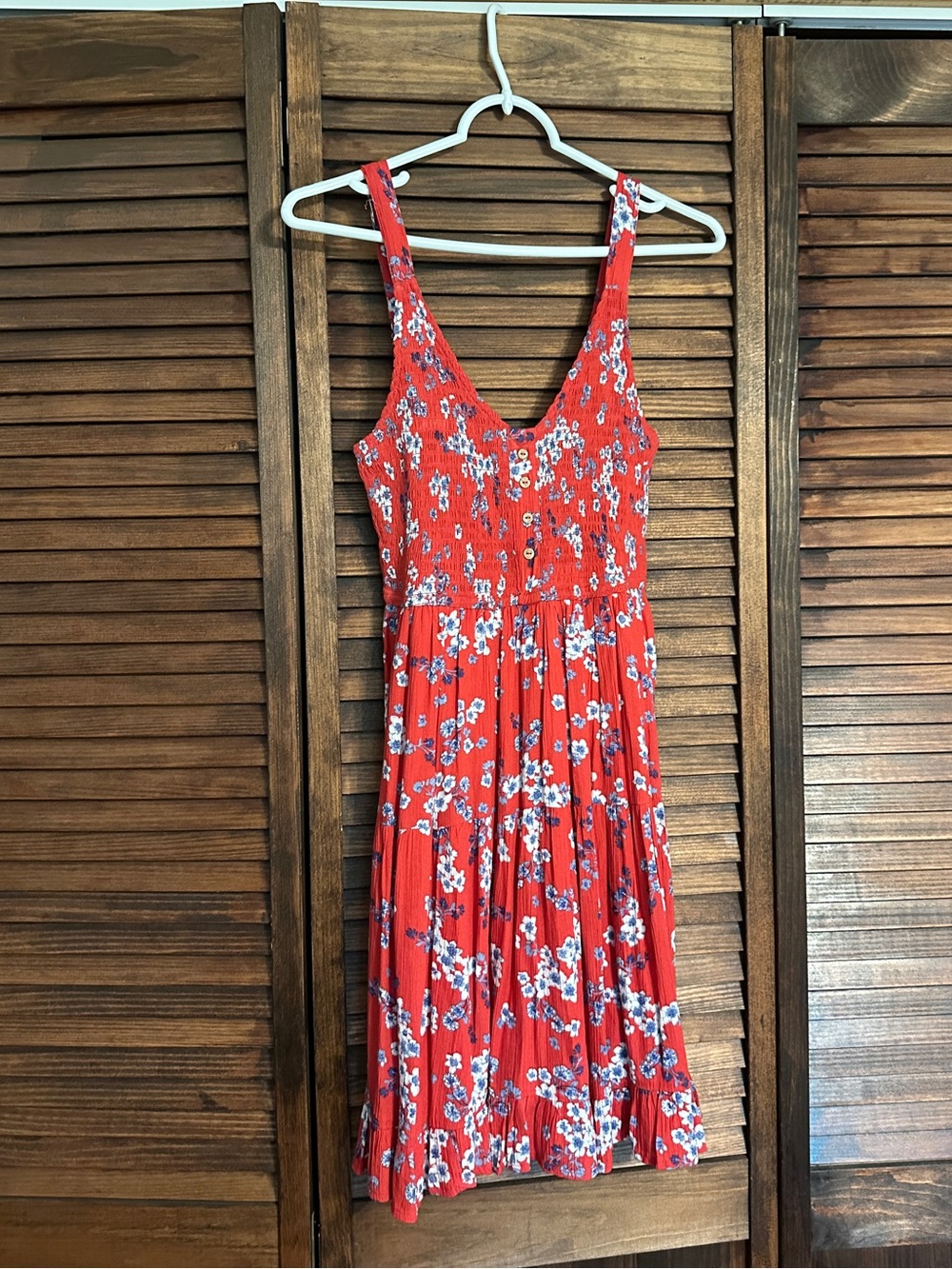 Women’s Small Red Floral Button-Front Mini Sundress with Blue Accents